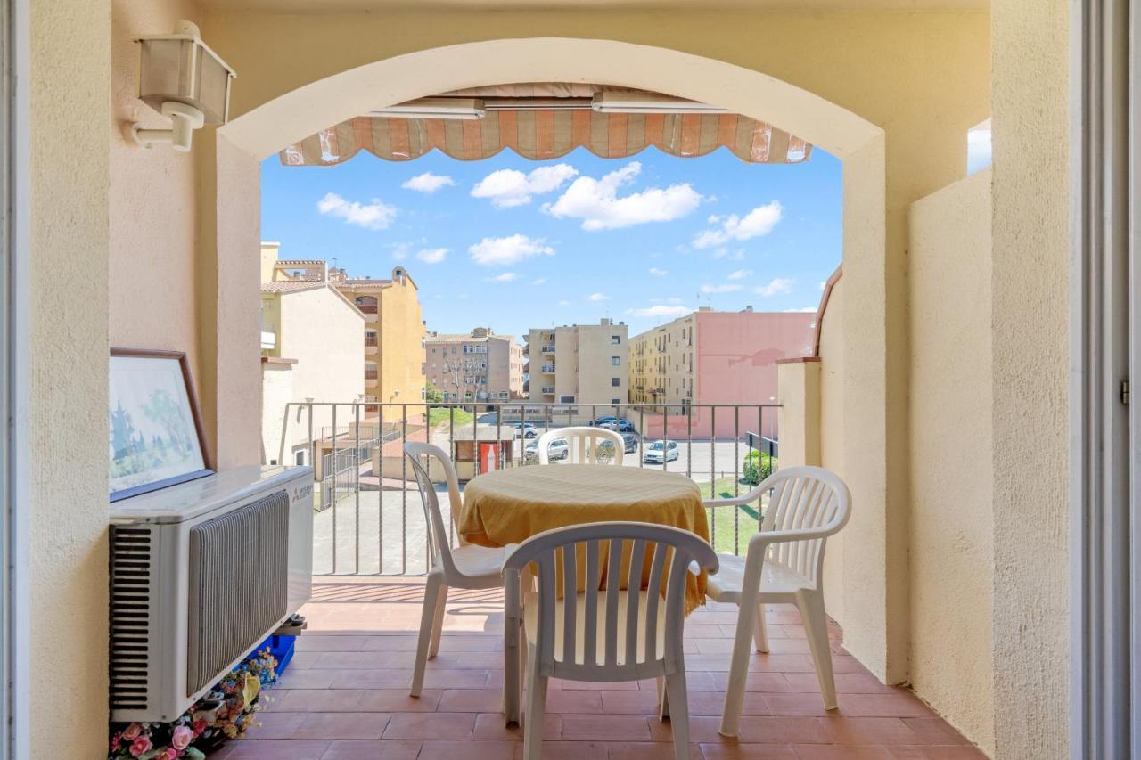 Welcs Apartamento 062 Emp Cerca Del Mar Ampuriabrava Exterior foto